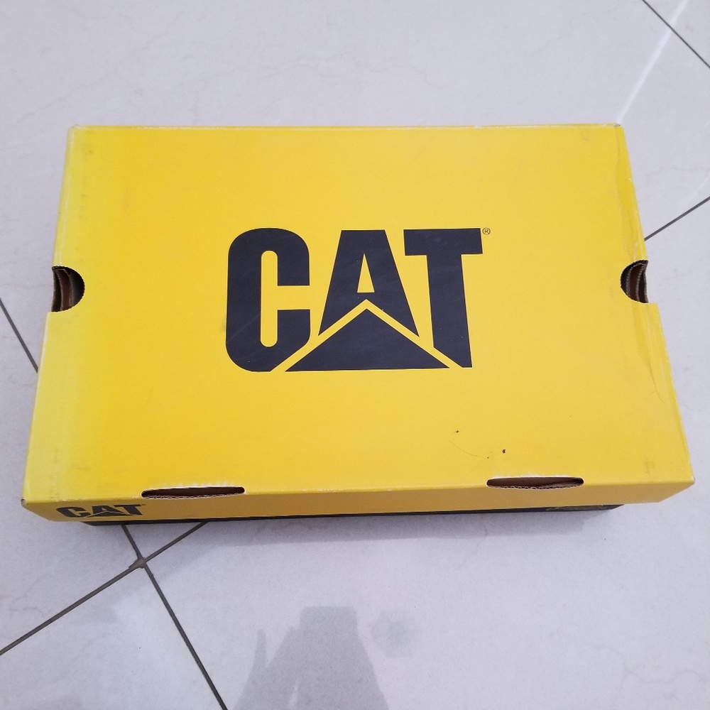 Caterpillar steel toe shoes for men
